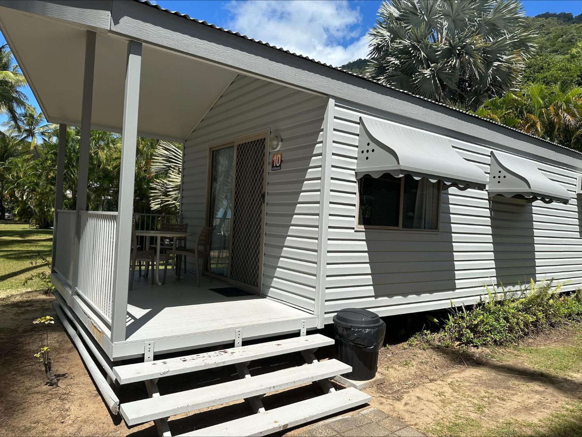 Ellis Beach Oceanfront Holiday Park Hotel Palm Cove Exterior photo